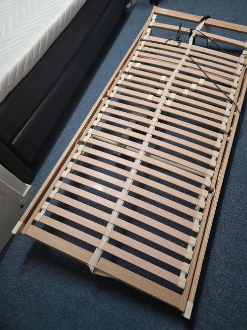 2 Elektrische Lattenbodems 90x200 cm – Verstelbaar hoofd- en, Huis en Inrichting, Slaapkamer | Matrassen en Bedbodems, Zo goed als nieuw