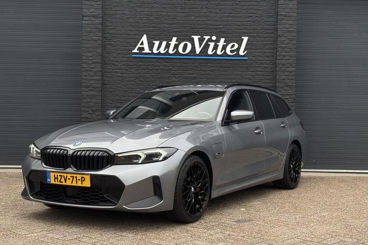 BMW 3 Serie Touring 330e M-Sport Pro | Memory | Camera | Las, Auto's, BMW, Bedrijf, Te koop, 3-Serie, ABS, Achteruitrijcamera