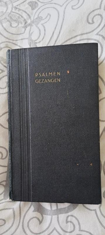het boek der psalmen nevens de gezangen - oud beschikbaar voor biedingen