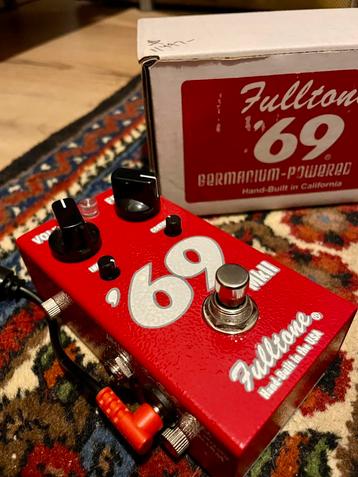 Fulltone 69 fuzz met voedingskabel beschikbaar voor biedingen