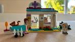 LEGO Friends Dierenkliniek - 41085, Ophalen of Verzenden, Zo goed als nieuw, Complete set, Lego