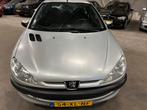 Peugeot 206 1.4 3D 2005 Grijs, Auto's, Peugeot, Te koop, Zilver of Grijs, Geïmporteerd, 5 stoelen