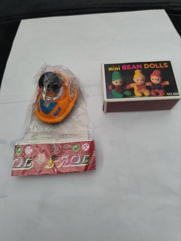 👉 1x mini Bean Dolls en botsauto,tje beschikbaar voor biedingen