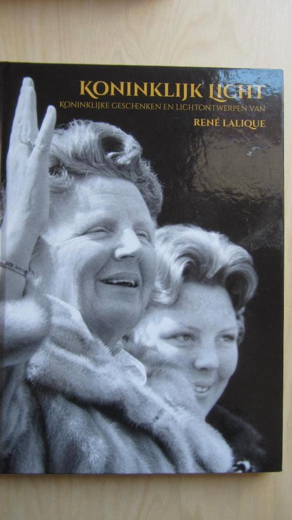 René Lalique - Koninklijk Licht, Boeken, Kunst en Cultuur | Beeldend, Zo goed als nieuw, Ophalen of Verzenden