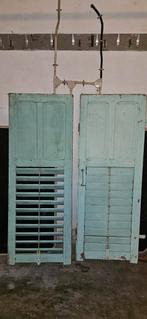 Oude Louvre luiken met paumelle scharnieren, Ophalen