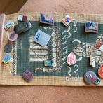 Pins, speldjes, Verzamelen, Speldjes, Pins en Buttons, Ophalen, Zo goed als nieuw, Overige onderwerpen