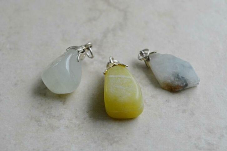 Jade hangers, Sieraden, Tassen en Uiterlijk, Edelstenen, Nieuw, Ophalen of Verzenden