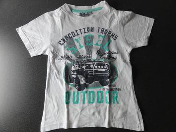 shirt / shirtje / t-shirt maat 104 / 110 jongen beschikbaar voor biedingen