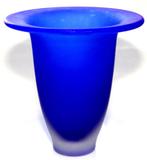 Schitterende Blauw Sommerso Gesatineerde Trompet Vaas, Antiek en Kunst, Verzenden