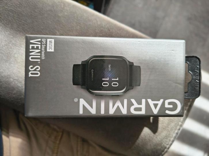 Garmin Venu Sq, Sieraden, Tassen en Uiterlijk, Smartwatches, Gebruikt, Android, Roze, Afstand, Calorieverbanding, GPS, Hartslag