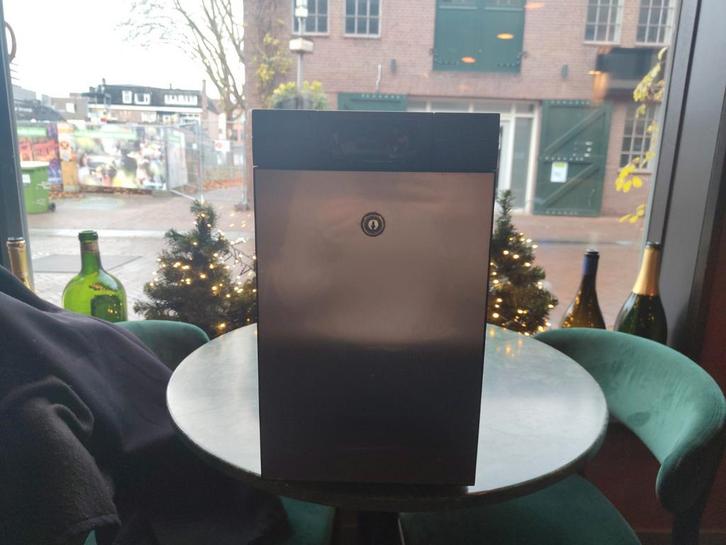 Vitrifrigo FG16I DGT+S Melkkoeler – Professioneel – >10L cap, Witgoed en Apparatuur, Koelkasten en IJskasten, Gebruikt, Zonder vriesvak