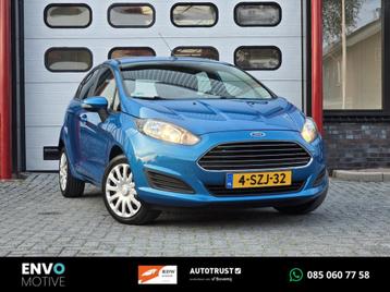 Ford Fiesta 1.0 Style Airco/Navi/Distributie al vervangen beschikbaar voor biedingen