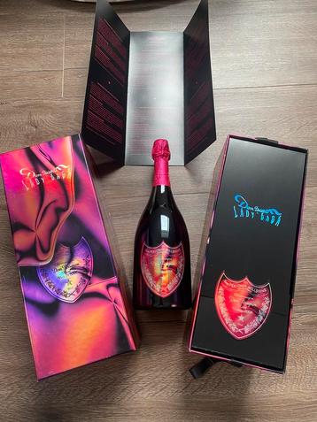 Dom Pérignon Lady Gaga Rose 2006 in coffret beschikbaar voor biedingen