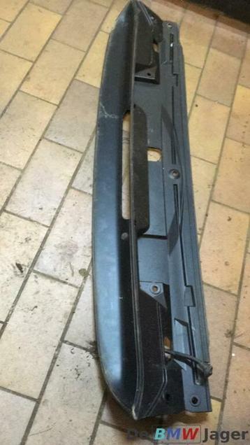 onderkant achterklepspoiler zwart BMW X5 E53 51717025611