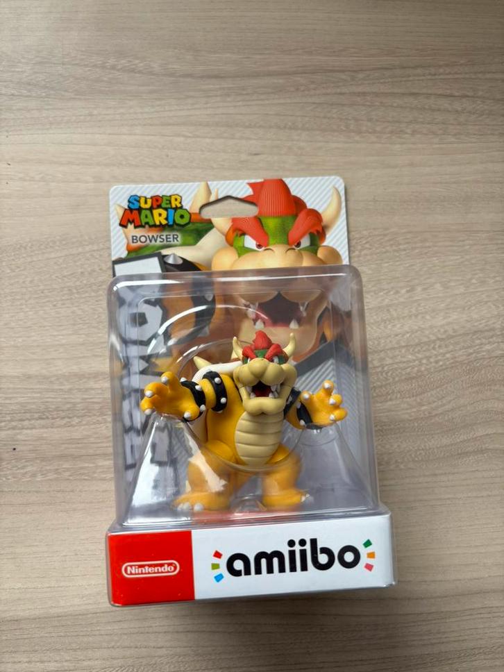 Amiibo Super Mario Collection - Bowser, Verzamelen, Poppetjes en Figuurtjes, Zo goed als nieuw, Ophalen of Verzenden