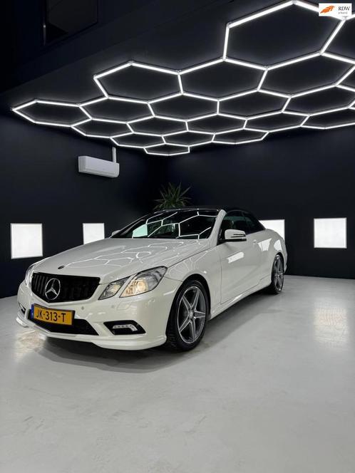 Mercedes-Benz E-klasse Cabrio 500 V8 AMG PAKKET VALT ONDER D, Auto's, Mercedes-Benz, Bedrijf, Te koop, E-Klasse, ABS, Achteruitrijcamera