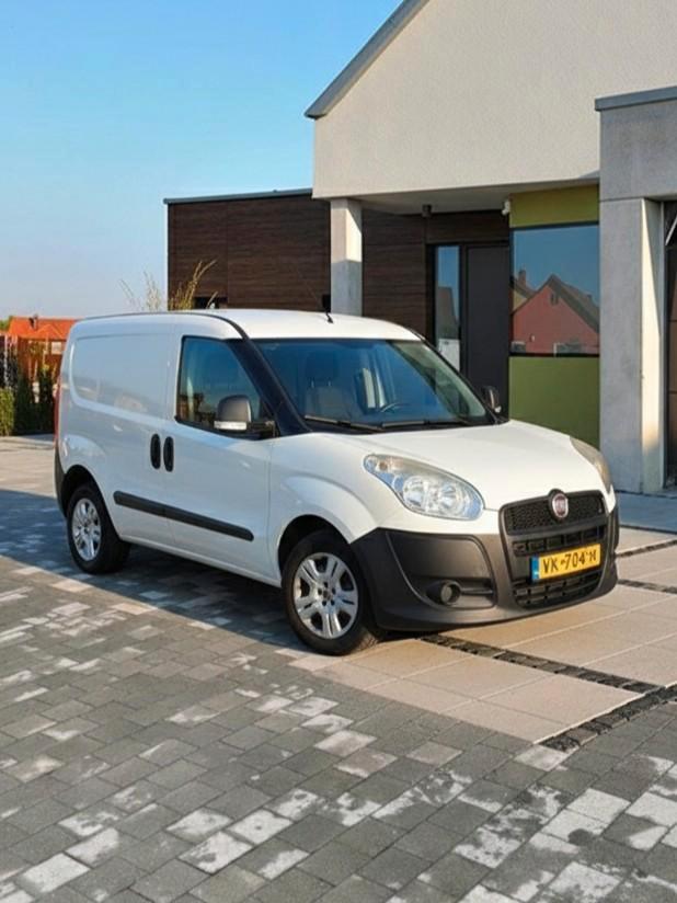 Fiat Doblo 1.3 MJ | 2014 | NIEUWE APK | WIT | AIRCO, Auto's, Bestelauto's, Particulier, Airbags, Airconditioning, Bluetooth, Centrale vergrendeling