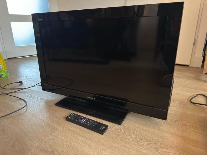 Sony 32'' televisie:  | KDL-32BX300 LCD TV, Audio, Tv en Foto, Televisies, Gebruikt, LCD, 80 tot 100 cm, HD Ready (720p), Sony