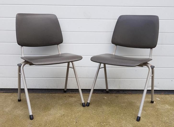 61 x Vintage Marko schoolstoelen retro stoelen horeca cafe, Huis en Inrichting, Stoelen, Zo goed als nieuw, Vijf, Zes of meer stoelen