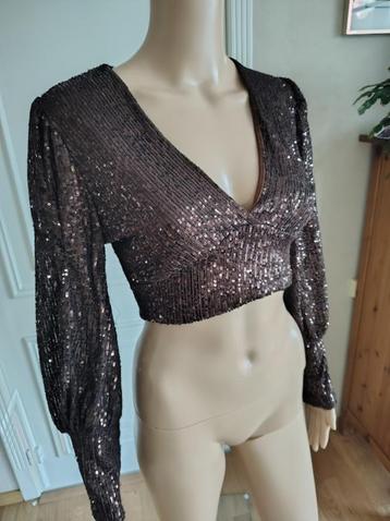 feestelijk crop top   beschikbaar voor biedingen