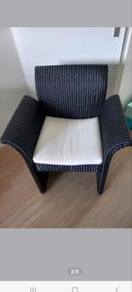 2  mooie Lloyds loom stoelen zwart met kussens izgst, Huis en Inrichting, Ophalen, Zo goed als nieuw, Zwart, Twee