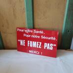 Bord met tekst ' Ne fumez pas ' Frankrijk 40 x 25 cm, Huis en Inrichting, Woonaccessoires | Tekstborden en Spreuken, Ophalen of Verzenden