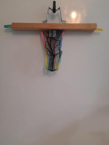 Zwarte heren string maat M beschikbaar voor biedingen