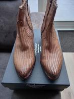 Enkellaarzen van Cordwainer maat 40, Ophalen of Verzenden, Nieuw, Beige, Lage of Enkellaarzen