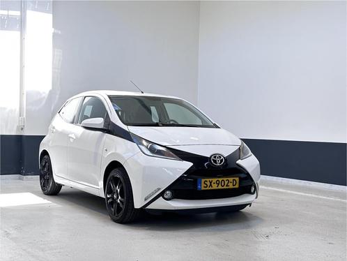Toyota Aygo 1.0 VVT-i x-play | NL | Camera | Airco | 5- DRS, Auto's, Toyota, Te koop, Aygo, ABS, Achteruitrijcamera, Airbags, Airconditioning