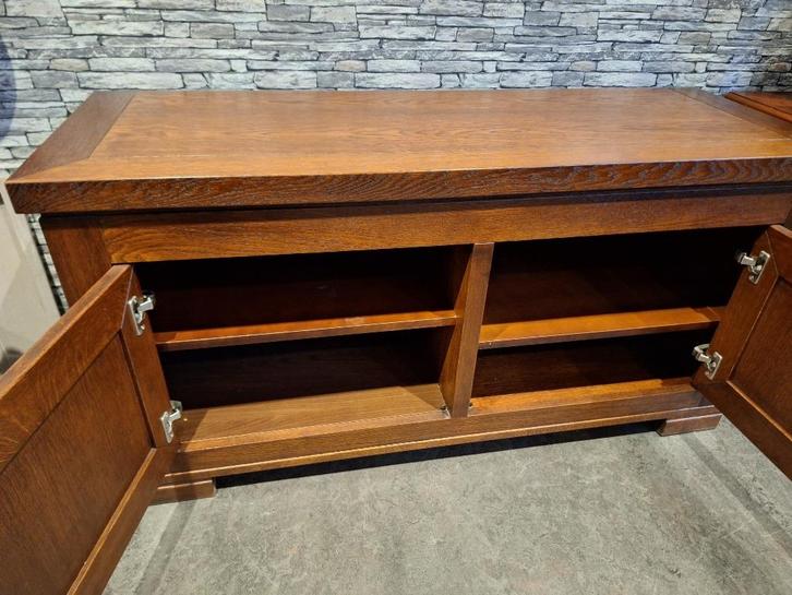 Mooi compact dressoir kastje / TV kast in goede staat, Huis en Inrichting, Kasten | Dressoirs, Gebruikt, 150 tot 200 cm, 25 tot 50 cm