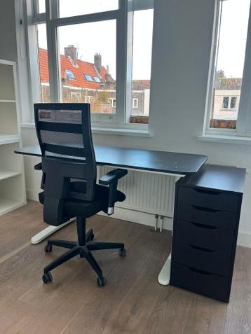 Bureau Zwart 140x60 - In Hoogte Verstelbaar (IKEA Bekant) - afbeelding 1