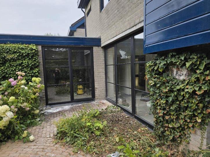 ZWARTE KOZIJNEN/ KUNSTSTOF/ HR++ GLAS /TRIPLE GLAS, Doe-het-zelf en Verbouw, Kozijnen en Schuifpuien, Nieuw, Raamkozijn, Kunststof