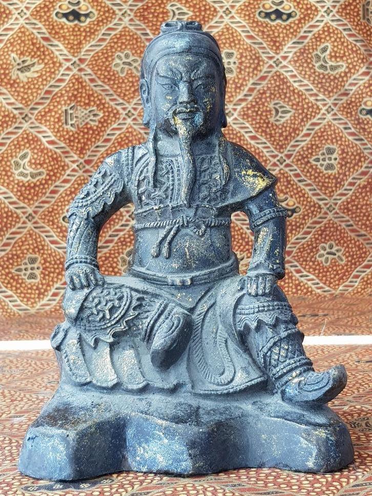 Mooi antiek Chinees brons beeld van een krijger 20,5 cm., Antiek en Kunst, Kunst | Niet-Westerse kunst, Ophalen of Verzenden