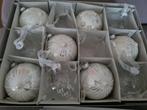 10 glazen kerstballen, 6 parelmoer wit en 4 met tekst, Diversen, Kerst, Ophalen, Nieuw
