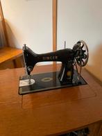 Singer naaimachine voetpedaal in houten kast, Ophalen