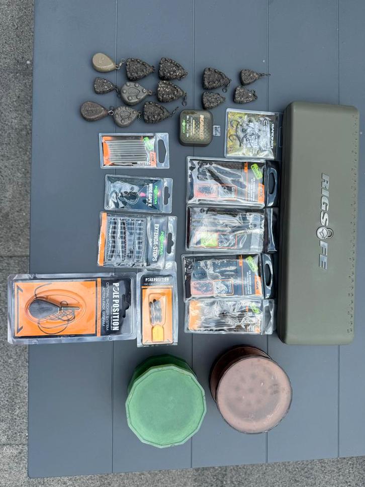 Korda Rig Safe + Lood & Onderlijnmateriaal, Watersport en Boten, Hengelsport | Karpervissen, Gebruikt, Complete set, Ophalen