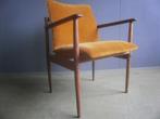 1960s thereca armleuningenstoel ribstof gele zitbekleding., Hout, Gebruikt, Ophalen of Verzenden, Mid century design
