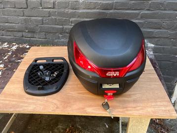 Givi topkoffer 27 liter Monolock beschikbaar voor biedingen