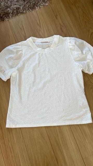 broderie ESQUALO t shirt beschikbaar voor biedingen