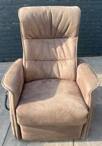 Nieuwstaat elektrische sta op relax fauteuil BezorgenMogelyk, Huis en Inrichting, Fauteuils, Ophalen, Zo goed als nieuw, Stof