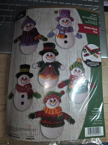 Bucilla viltpakket ornaments Snow Much Fun beschikbaar voor biedingen