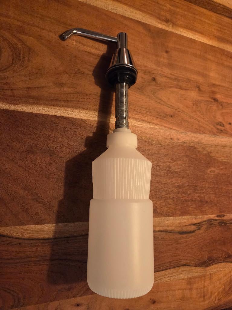 Geesa inbouw zeepdispenser, Ophalen, Zo goed als nieuw