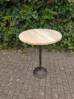 Bar statafel van Mango hout met gietijzeren onderstel NIEUW, Ophalen