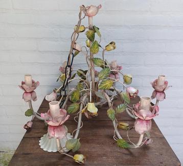 Vintage Italiaanse hanglamp kroonluchter met rozen uit j.50 beschikbaar voor biedingen