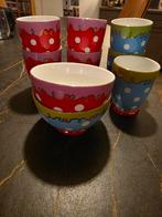 Oilily mokken (7) en 2 kommen, Ophalen, Zo goed als nieuw, Overige stijlen, Kom(men)
