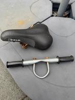 Zitje voor op herenfiets met voetsteun kind, Fietsen en Brommers, Ophalen of Verzenden, Gebruikt, Algemeen, Zadel