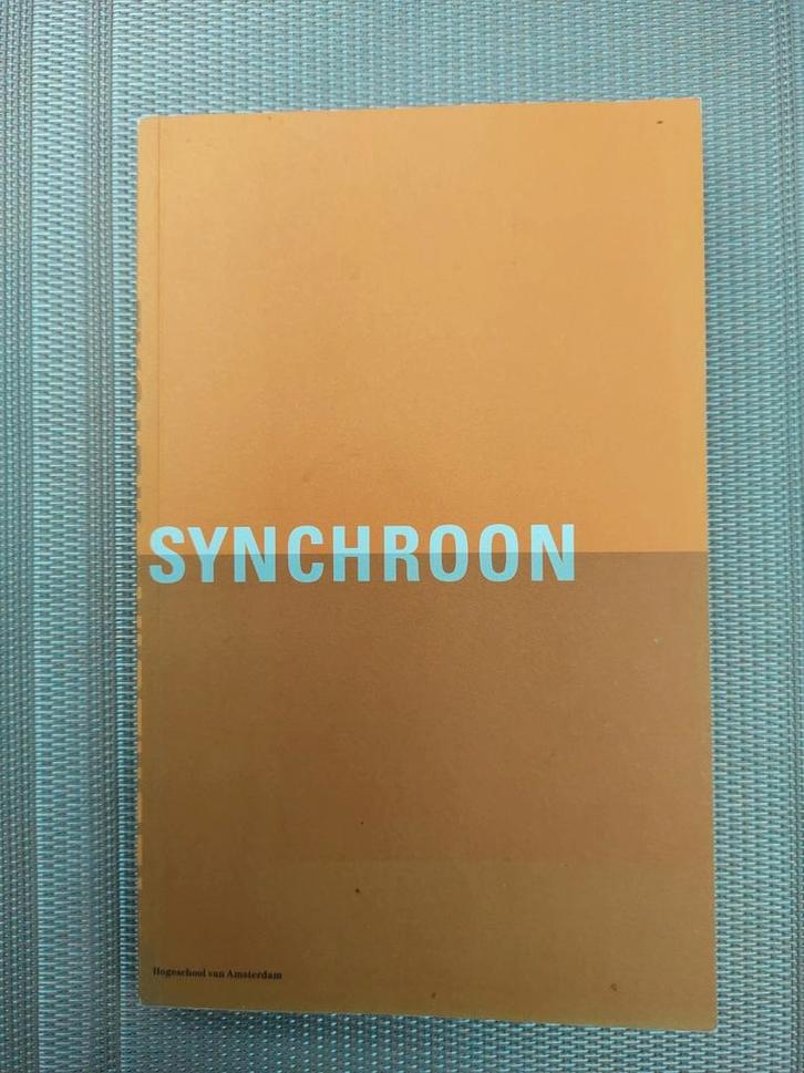 Synchroon a-synchroon. Caroline Nevejan en Veronica Bruijns, Boeken, Studieboeken en Cursussen, Zo goed als nieuw, HBO, Ophalen of Verzenden