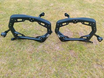 Sw Motech - Side Carrier Pro mét antidiefstal slotenset beschikbaar voor biedingen