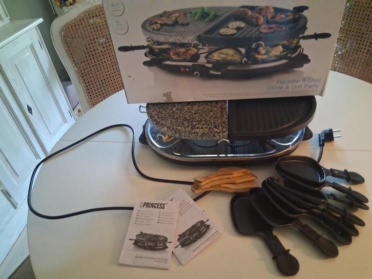 Gourmetstel compleet leuk voor Sint/Kerst, Witgoed en Apparatuur, Gourmetstellen, Zo goed als nieuw, 4 t/m 7 personen, Ophalen of Verzenden