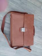 Leren aktetas (Castelijn Beerens), Computers en Software, Laptoptassen, Ophalen, 15 inch, Zo goed als nieuw, Aktetas